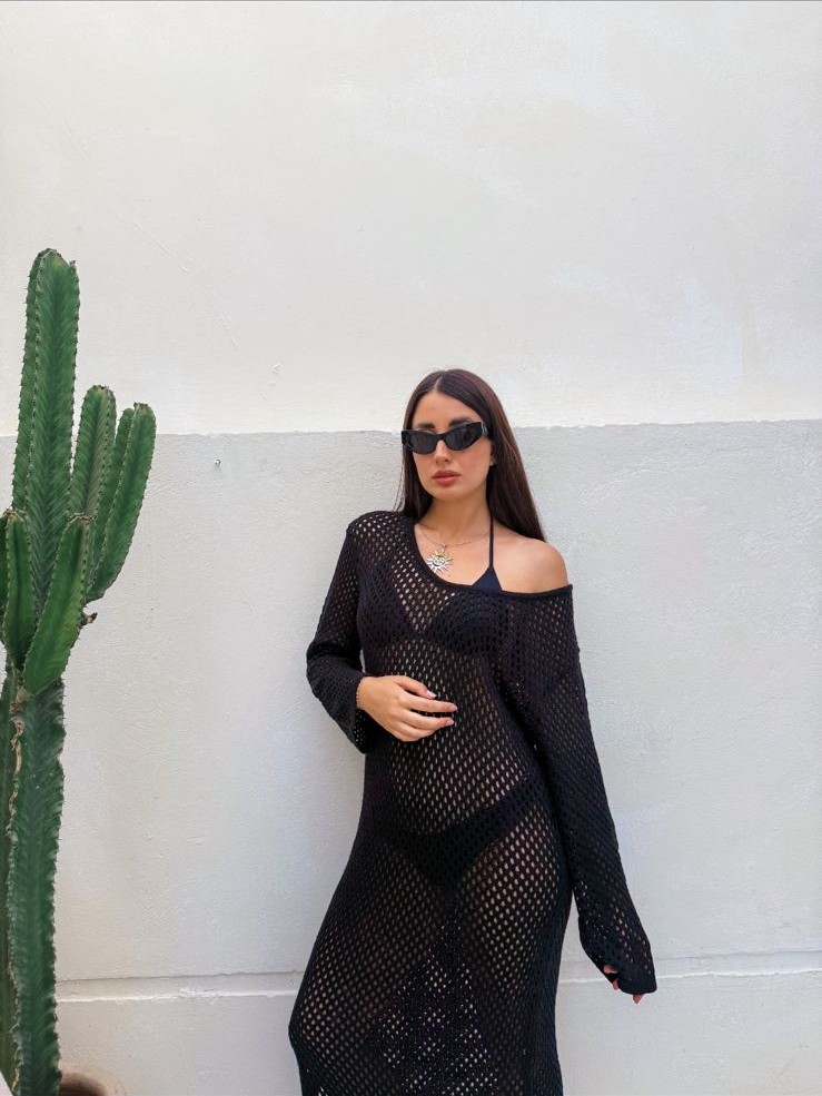 Knitted black dress - Image 2