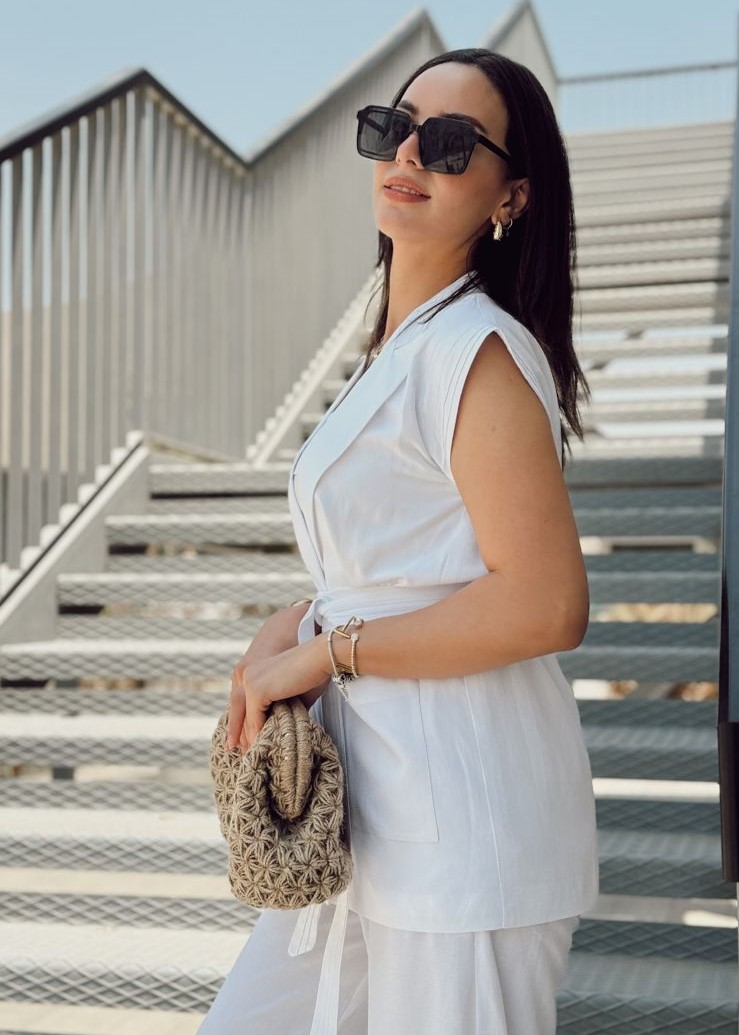 White linen set - Image 3