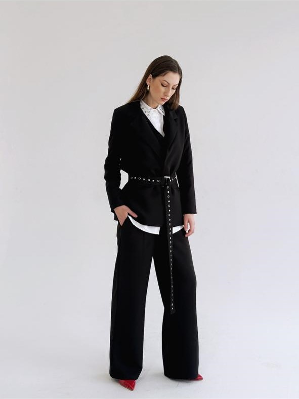 Black blazer With Studded belt - Image 2