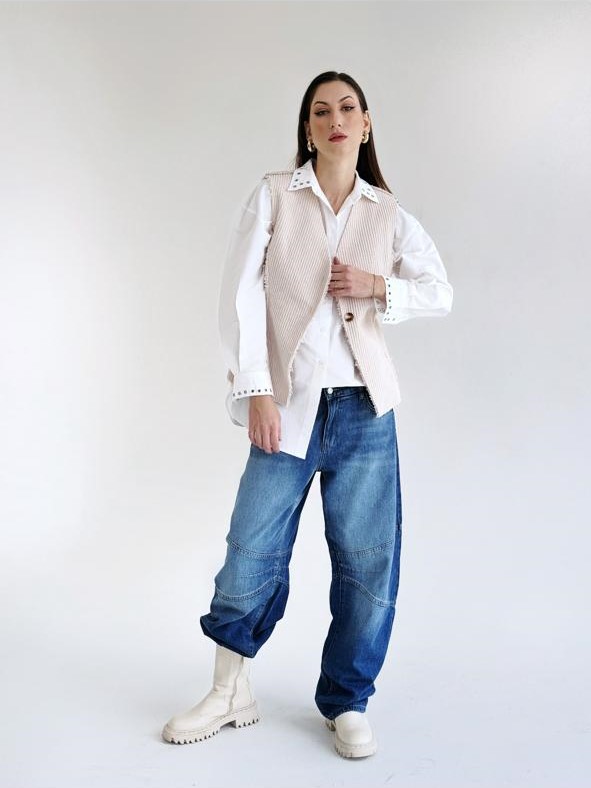 Velvet Vest | Beige - Image 2